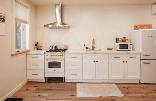 Twain Harte Apartment | Timberwood Cottage in Downtown Twain Harte