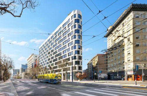 Tenderloin Hotel | Timbri Hotel San Francisco, Curio Collection by Hilton