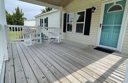 Powells Point House | Time 2 Relax