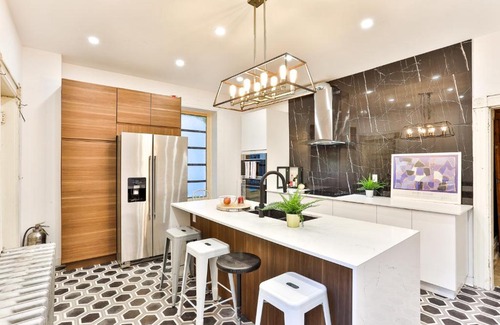 Parkdale Hotel | Time Capsule - Value Inn