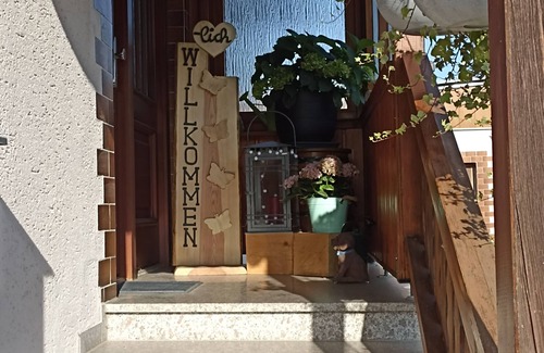 Ebing Apartment | Time-out 1, quiet & idyllic location, the somewhat different vacation apartment
