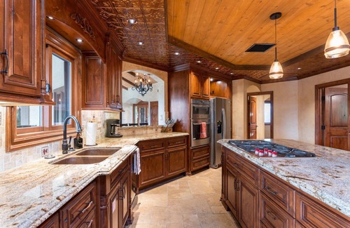 Bonsall House | Time to Wine Down-Horse stables and trails