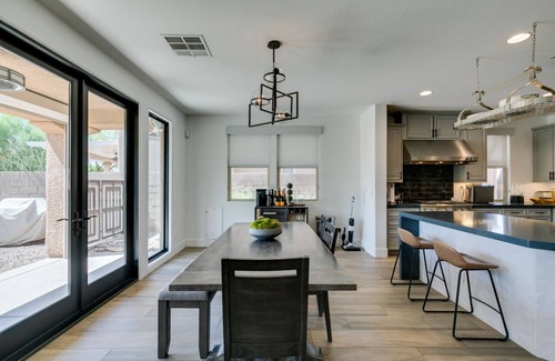 Desert Hills House | Timeless 3 Bed 2 Bath Sanctuary