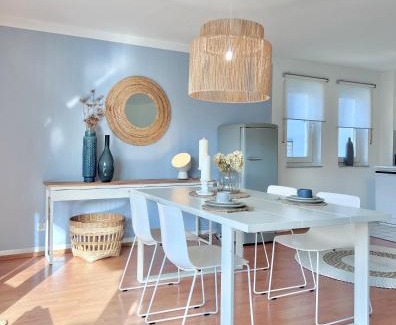 Gemarkung Barmen Apartment | TIMELESS APARTMENT: FREE PARKING + BALCONY
