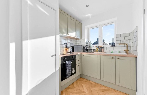 Rye Apartment | Timeless Comfort: 1-Bed Gem with Deluxe Kitchen