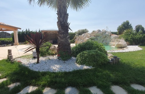 Rochegude House | TIMELESS COTTAGE "ATEMPORELLE"