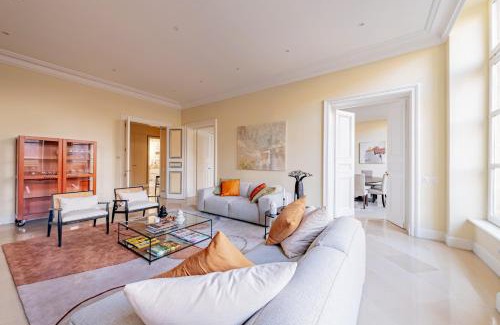 Quartier de la Monnaie Apartment | Timeless Elegance in Paris