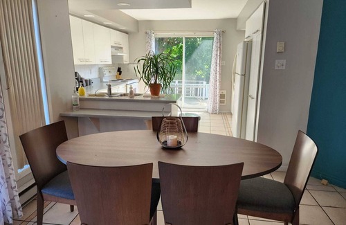 Saint-Hubert House | Timeless Tranquility, a place near everything!