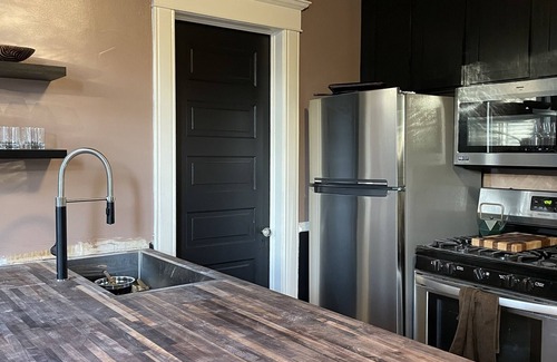 Downtown Minneapolis House | Timeless Vibes in Downtown Minneapolis