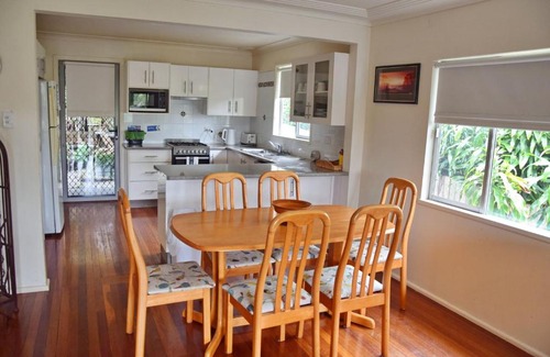 South West Rocks House | Timeout -Bring your own linen.