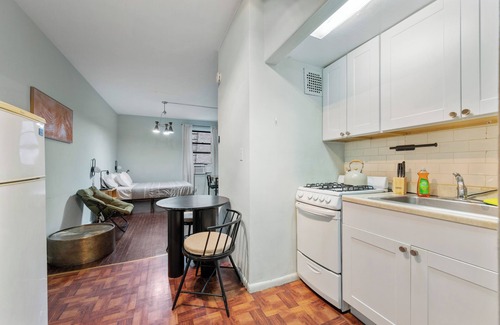 Chelsea Apartment | Times Square Bliss: Chic NYC Studio!