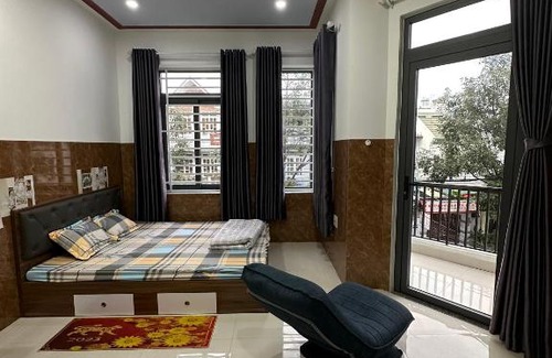 Phuoc Long Apartment | Tin Apartment & Coffee