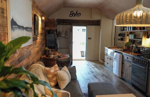 Aller Cottage | TIN BATH, pet friendly, character holiday cottage in Langport