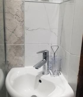 Centretown Apartment | Tina's gem
