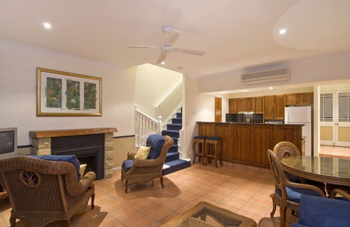 Tinaroo Apartment | Tinaroo Lake Resort