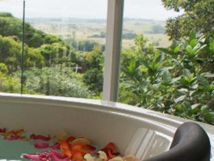 Barrine Bed & Breakfast | Tinaroo Sunset Retreat