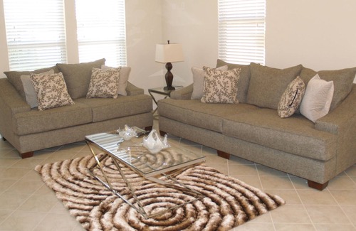 Clodine House | Tindarey Family Home 3 Bedrooms, 2 Bathrooms and 2 cars garage; 1600 Sq. Ft