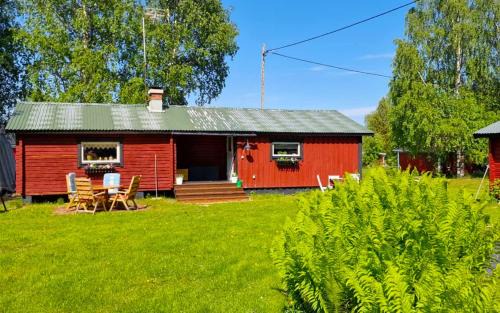 Overkalix House | Tines stuga
