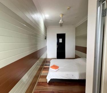 Sungkai Hotel | Ting Brother Sg Klah Inn