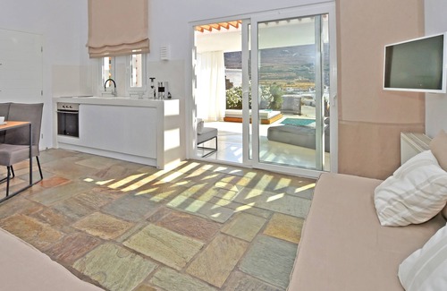 Tinos Town Villa | Tinos Blend Suites | Villa 3