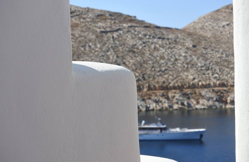 Panormos Villa | Tinos-Panormos Art Villas B
