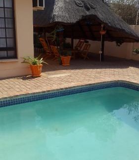 Francistown House | TINTECH BED & BREAKFAST