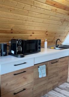 Varvoru de Jos Ski Chalet | Tiny A Frame