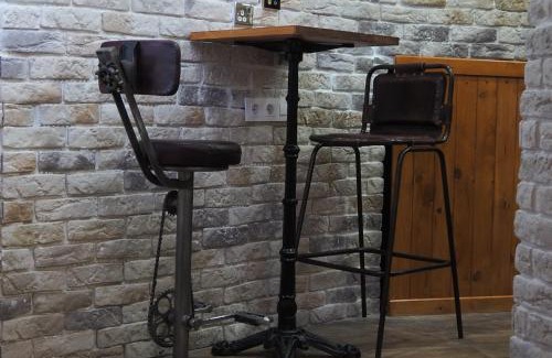 La Linea de la Concepcion Apartment | Tiny apartment touching Gibraltar