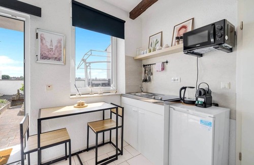 Neuwied Apartment | Tiny apartment with spacious terrace on the Rhine