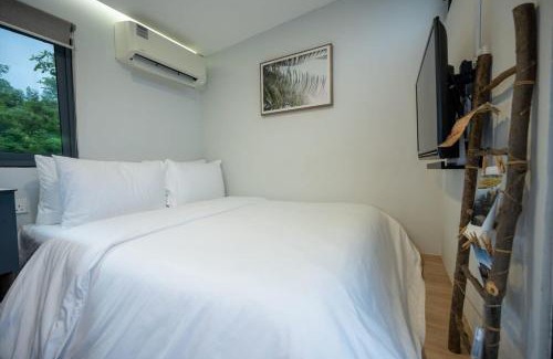 Singapore House | Tiny Away Escape at Lazarus - 2017