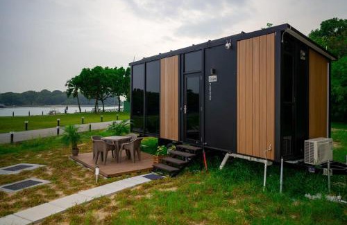 Singapore House | Tiny Away Escape at Lazarus - 2000