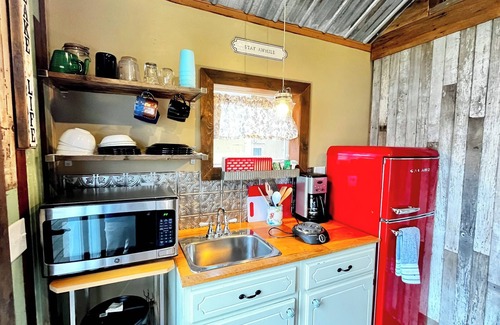 South Haven Cabin | Tiny Barn - Cabin 4