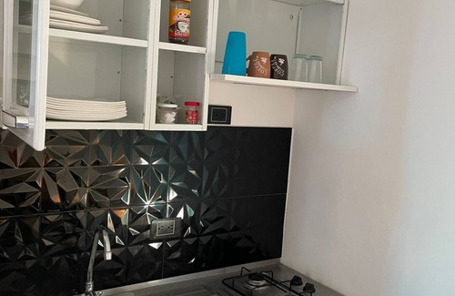 Ibague Cabin | Tiny Black House Chucuni