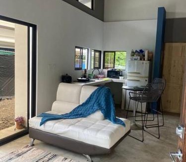 Garabito Apartment | Tiny Bosque del Barro