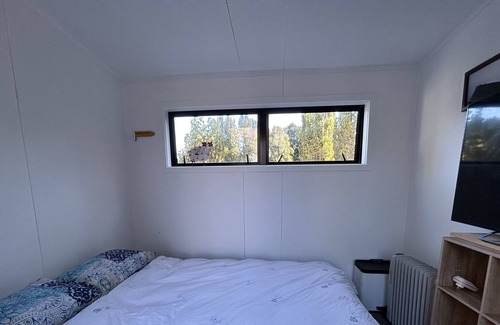 Kingston Cabin | Tiny Cabin for traveler delight