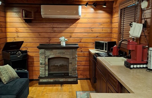Perrysville Cabin | Tiny Cabin on the outskirts of Mohican State Park