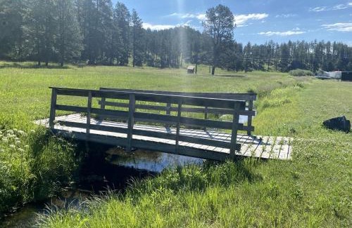 Rapid City House | Tiny Cabin with Beautiful Lake Views in Rapid City, South Dakota