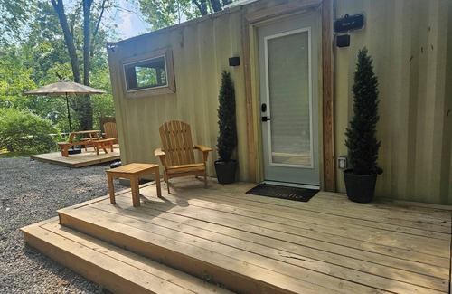 Lexington Cabin | Tiny Cabinn