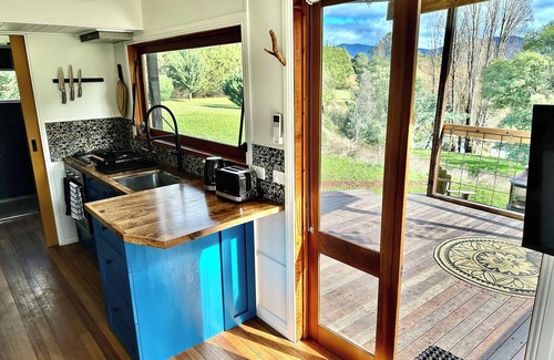 Jamieson Cabin | Tiny Desire Jamieson