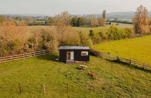 Saint-Etienne-la-Thillaye Cabin | Tiny House near Deauville