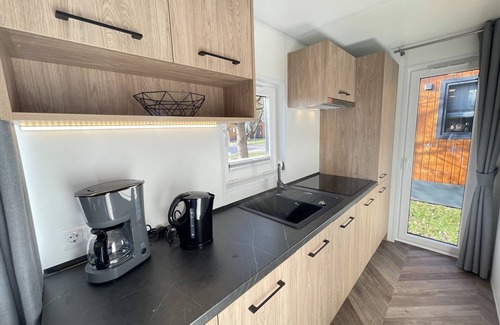 Riedenburg House | Tiny Haus Sunside Gardenlounge by Interhome