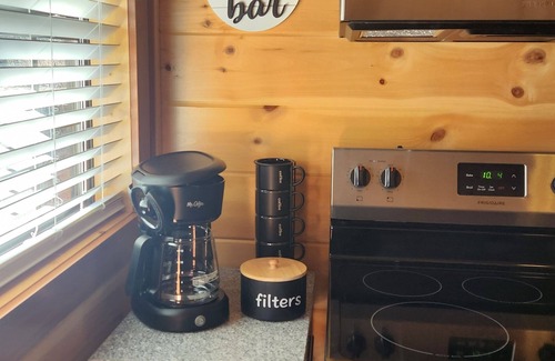Bryson City Cabin | Tiny Hideaway Cabin mins. from Downtown Bryson City and Deep Creek National Park