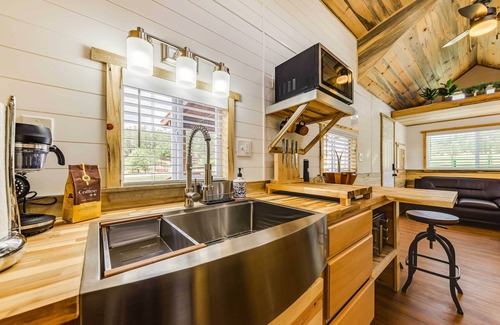 Mayhill Apartment | Tiny Home 5 Mi to New Mexico Skies Observatories