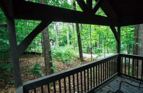 Sevierville House | Tiny Home Cottage Near the Smokies #1 Olga