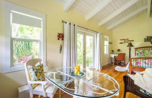 Tarpon River House | Tiny Home Oasis