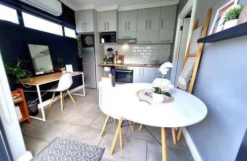 Port Elizabeth House | Tiny Home on Broadway