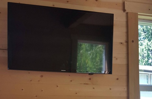 Roberts Creek Cabin | Tiny Home Rental on the Sunshine Coast BC
