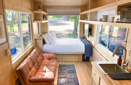 Montrose House | Tiny home with one queen bed and full size futon.