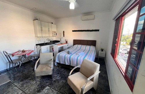 Vila Sao Francisco Apartment | Tiny house in Altos da Cidade - close to everything