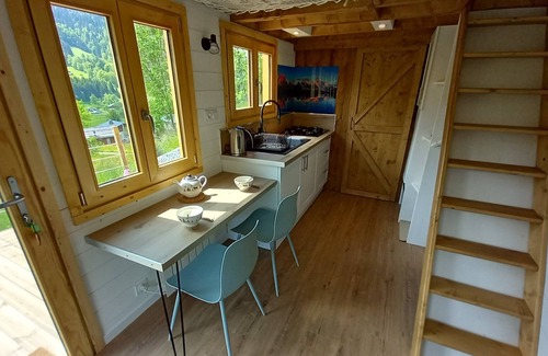 Flumet Cabin | Tiny House à la Montagne Avec vue sur le Mont Blanc